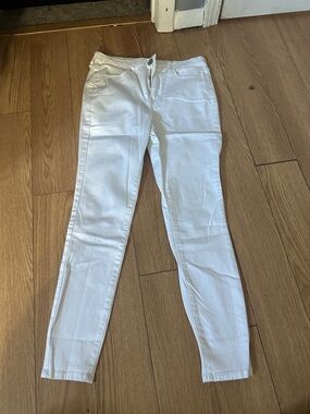 White Slim Fit Stretch Pants